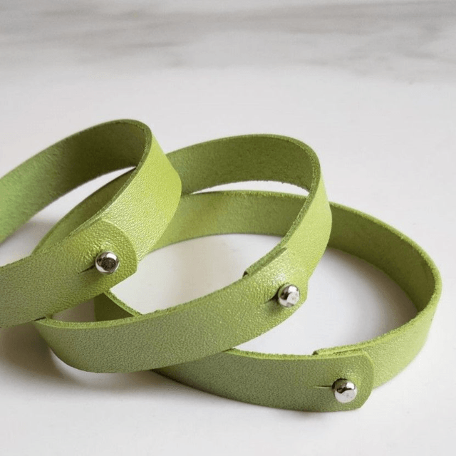 Bracelet fin en cuir Vert pomme