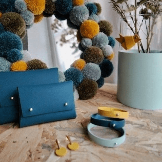 Bracelet fin en cuir Bleu marine