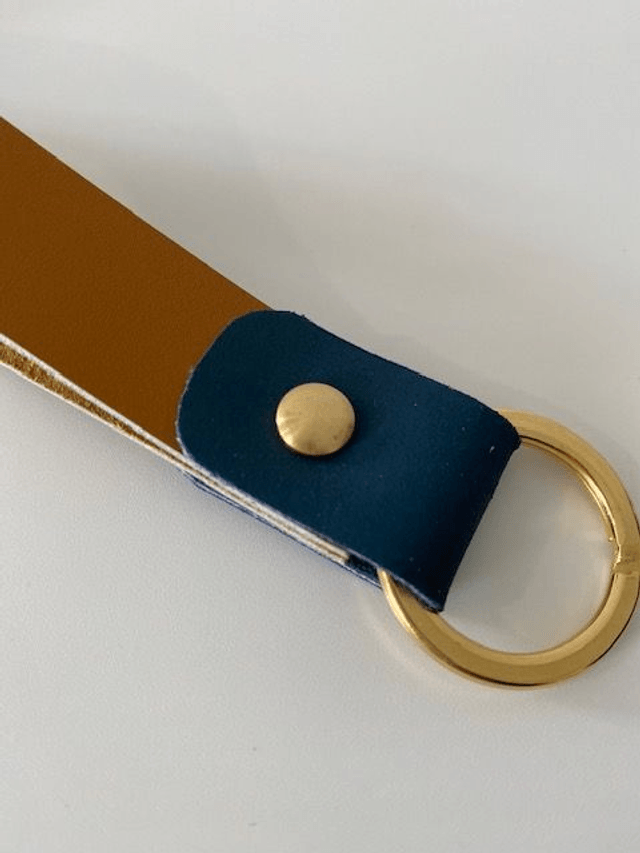 Porte-clés en cuir bicolore collection Camel